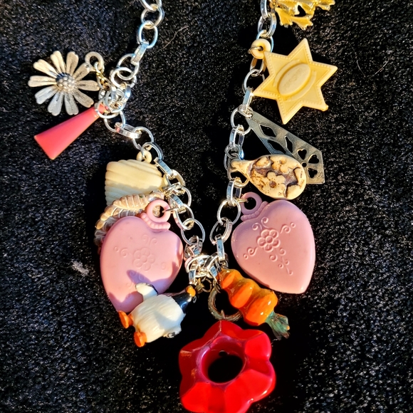 SILVER tone Charm Necklace Funky statement mix - Picture 2 of 3